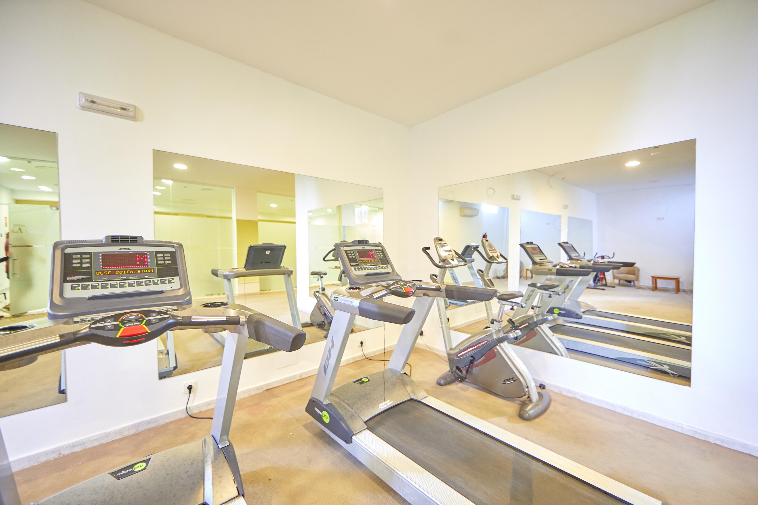 Gavimar La Mirada Hotel And Apartments กาลาดอร์ ภายนอก รูปภาพ
